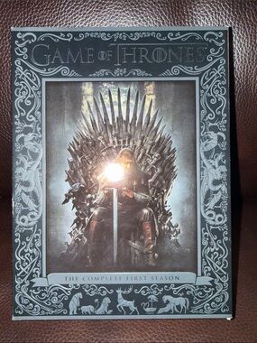 Game of Thrones Box Set with Ned Stark Art.  5 Disk set.